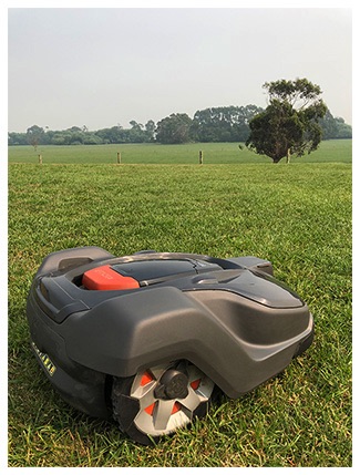 The Husqvarna Automower 450X has a great set of features